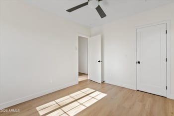 2941 Cheery Lynn Rd, Phoenix, AZ 85016