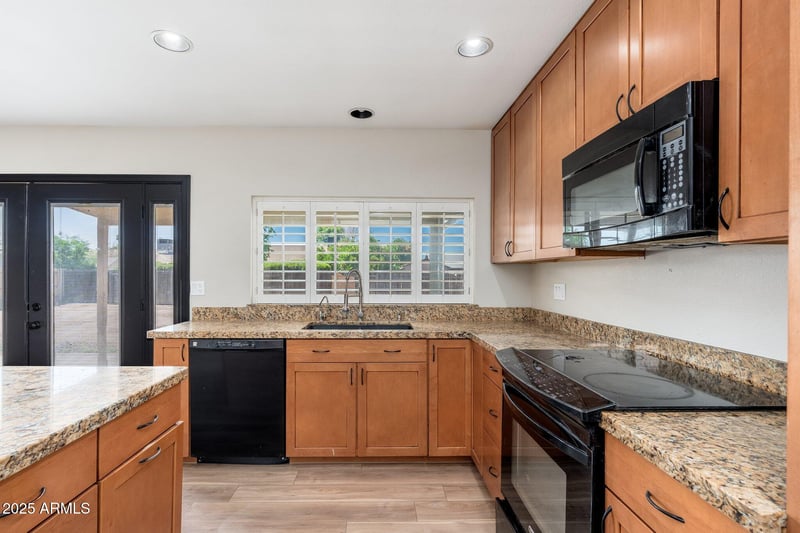 2941 Michigan Ave, Phoenix, AZ 85053