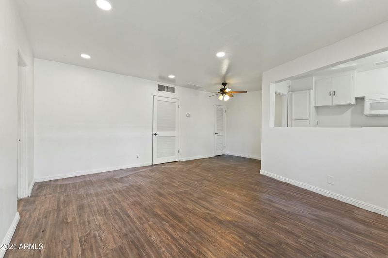 2941 N 19th Ave #93, Phoenix, AZ 85015