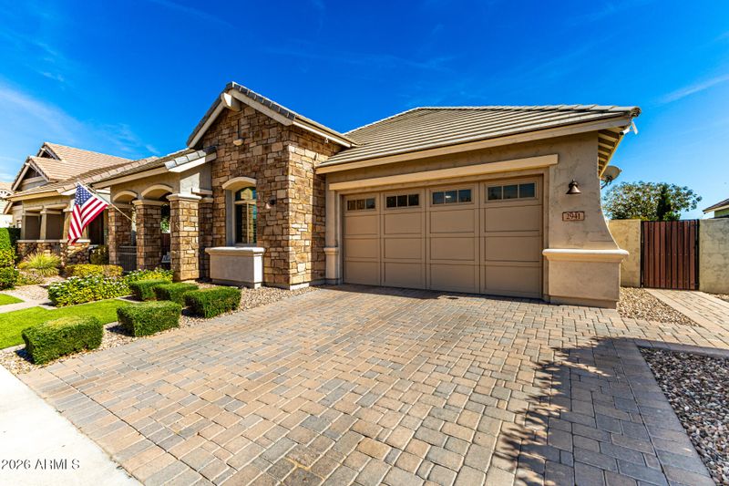 2941 S Jeffry St, Gilbert, AZ 85295