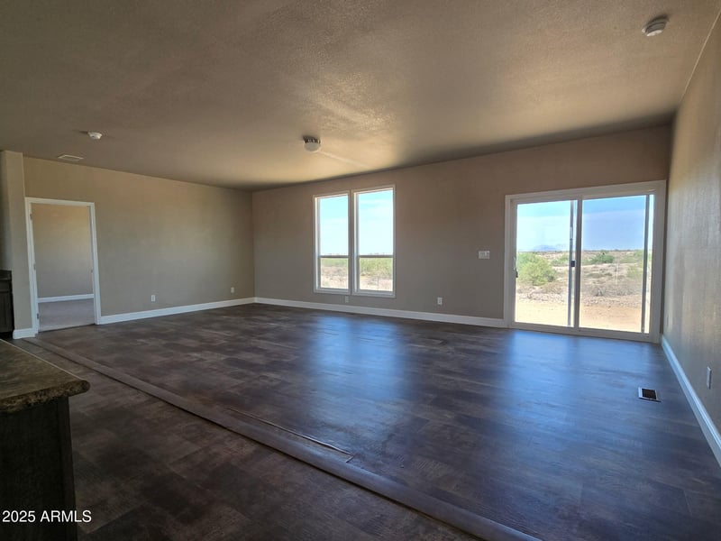 2942 333rd Ave, Tonopah, AZ 85354