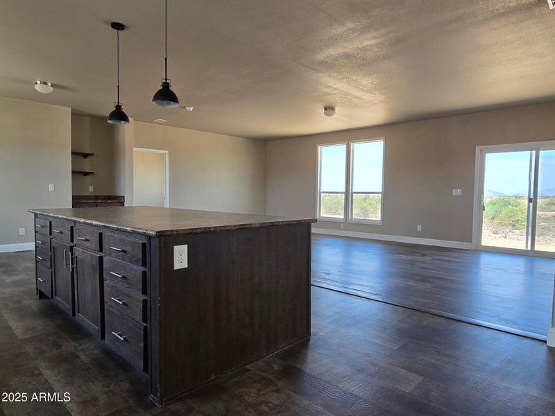 2942 333rd Ave, Tonopah, AZ 85354