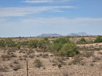 2942 333rd Ave, Tonopah, AZ 85354