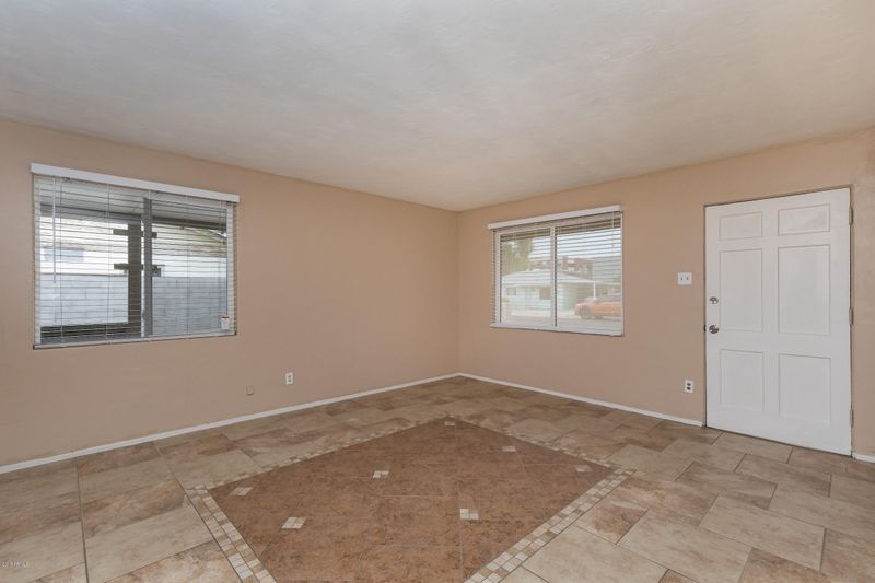 2942 W Marshall Ave, Phoenix, AZ 85017