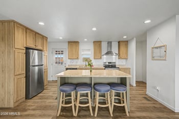 29421 182nd Ln, Surprise, AZ 85387