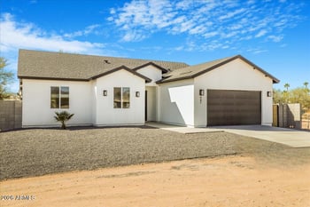 2943 W Whiteley St, Apache Junction, AZ 85120