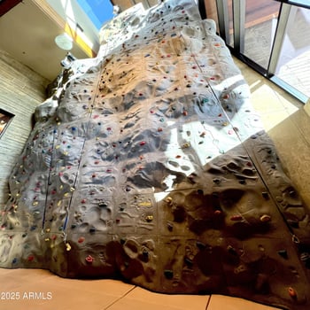 29433 22nd Ave, Phoenix, AZ 85085