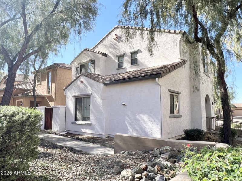 29433 22nd Ave, Phoenix, AZ 85085