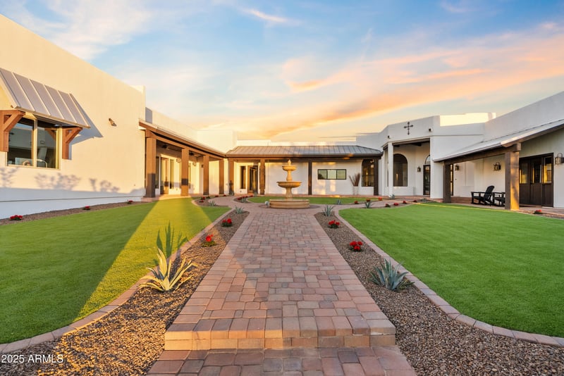 29441 64th St, Cave Creek, AZ 85331