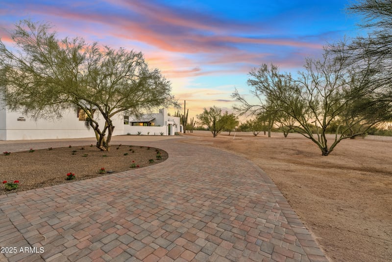 29441 64th St, Cave Creek, AZ 85331