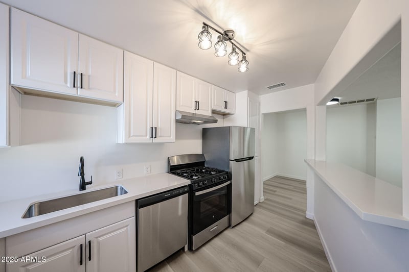 2945 19th Ave #67, Phoenix, AZ 85015