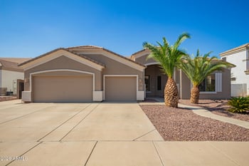 2945 Clifton Ave, Gilbert, AZ 85295