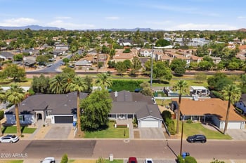 2945 47th Pl, Phoenix, AZ 85018