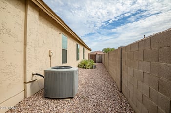 2945 W Goldmine Mountain Dr, San Tan Valley, AZ 85144