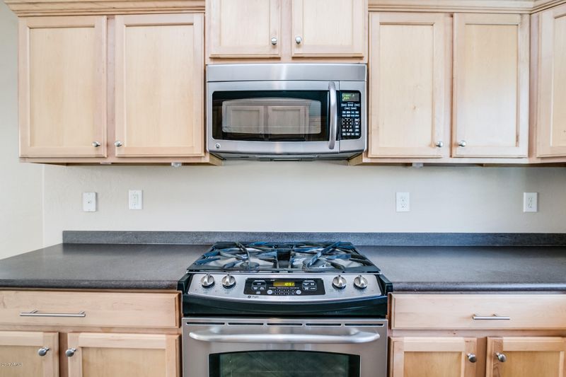 29455 N 22nd Ave, Phoenix, AZ 85085