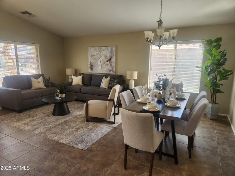 2946 E Quiet Hollow Ln, Phoenix, AZ 85024