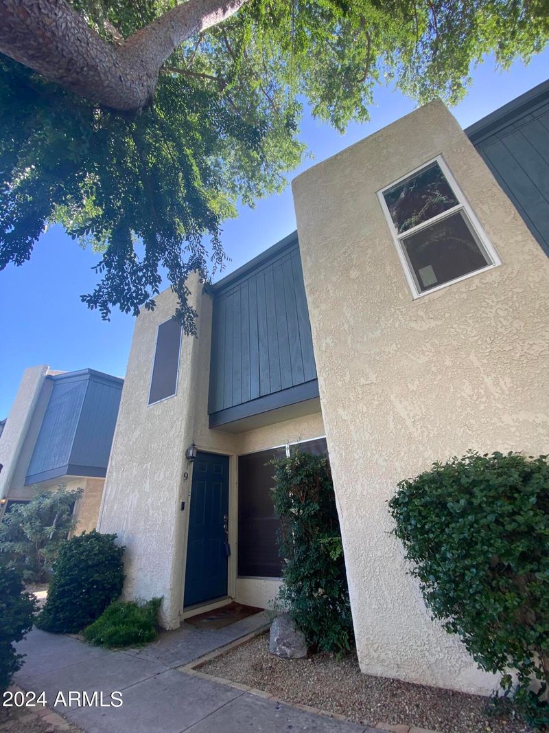 2946 N 14th St #19, Phoenix, AZ 85014