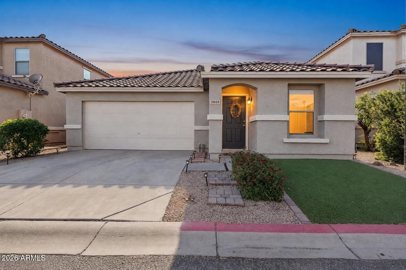 2946 Mandy Cir, Mesa, AZ 85212