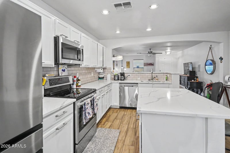 2946 Mandy Cir, Mesa, AZ 85212