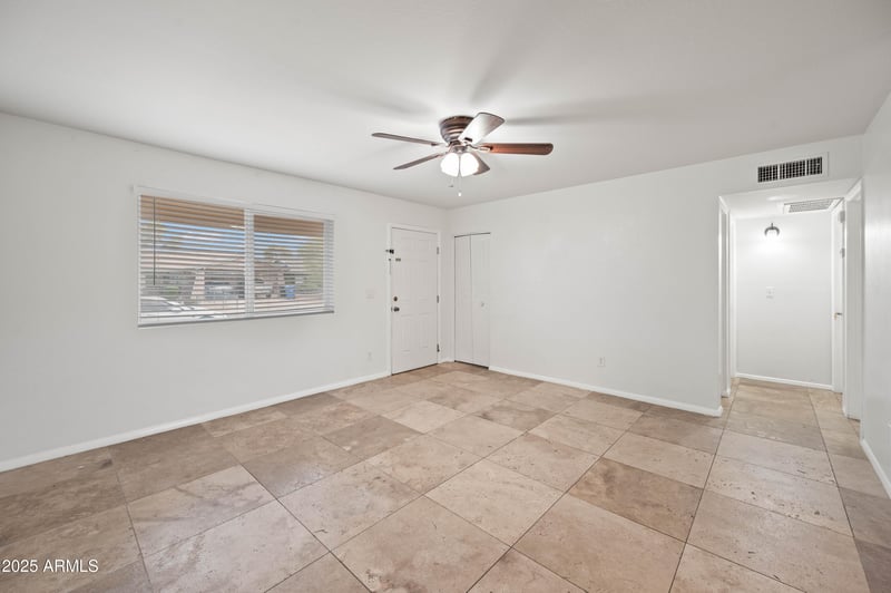 2946 Villa Maria Dr, Phoenix, AZ 85053