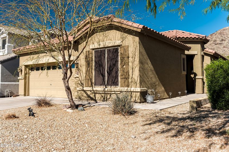 2946 W Silver Fox Way, Phoenix, AZ 85045