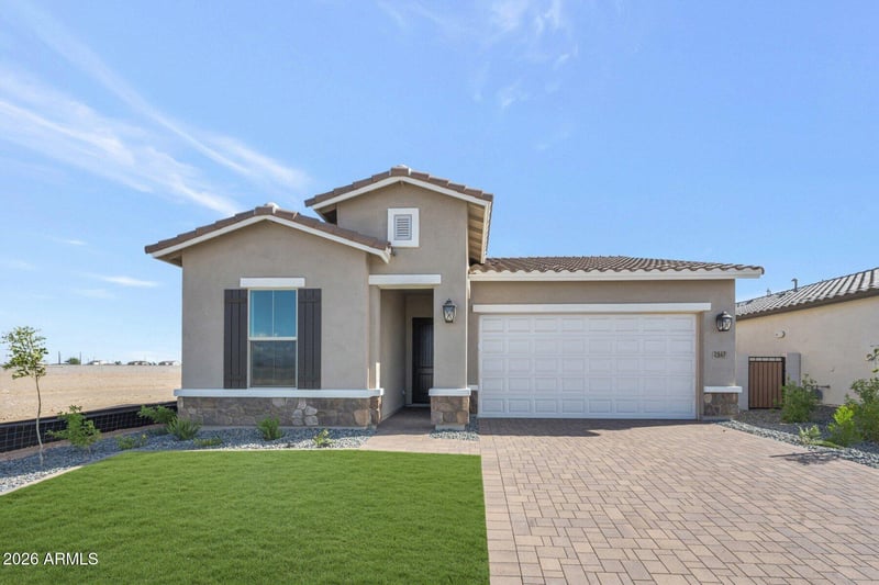 2947 E Mission Ln, San Tan Valley, AZ 85140