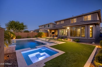 2948 Tina Dr, Phoenix, AZ 85050