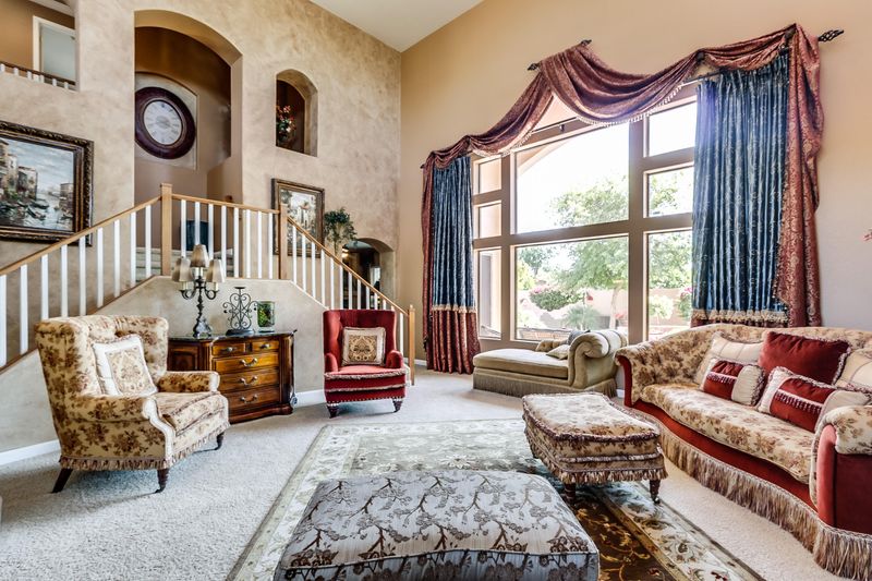 2949 E Indigo St, Mesa, AZ 85213