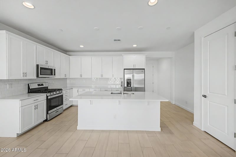 29491 N 135th Ln, Peoria, AZ 85383