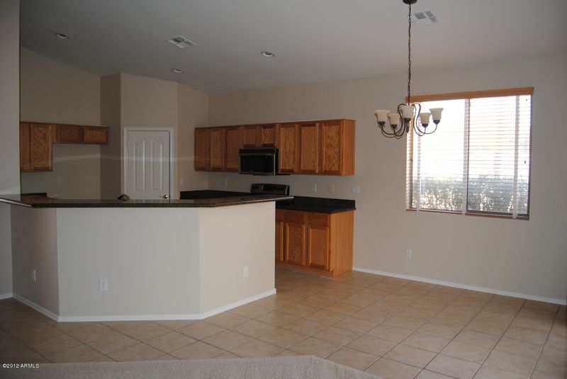 2950 E La Costa Dr, Chandler, AZ 85249
