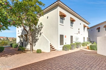 2950 Louise Dr #206, Phoenix, AZ 85027