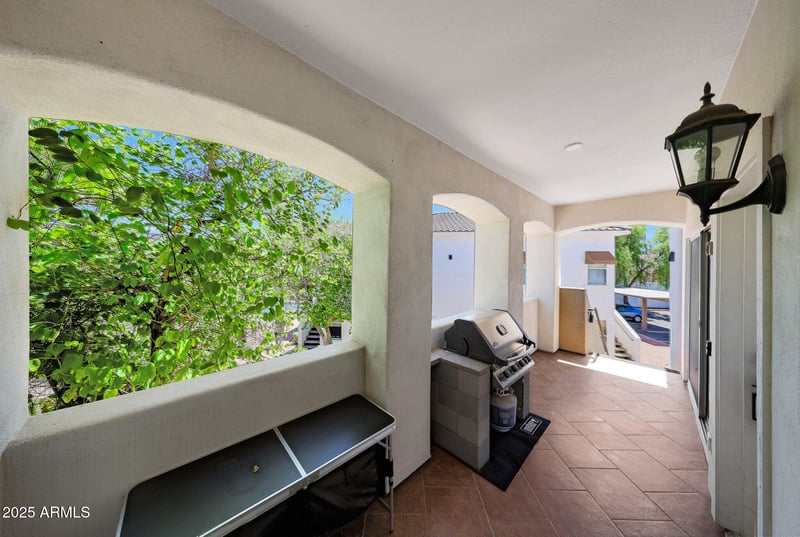 2950 Louise Dr #207, Phoenix, AZ 85027