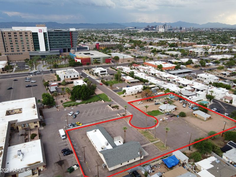 2950 N 18th Pl #-, Phoenix, AZ 85016