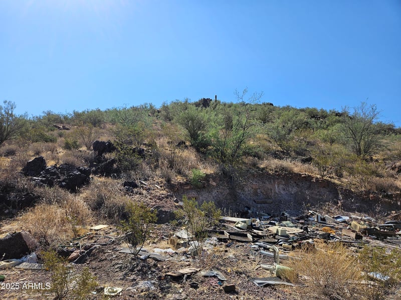 29500 Black Mountain Rd #-, Wittmann, AZ 85361