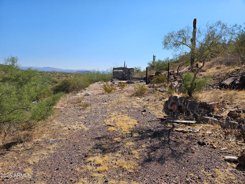 29500 Black Mountain Rd #-, Wittmann, AZ 85361