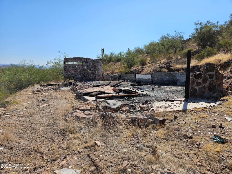 29500 Black Mountain Rd #-, Wittmann, AZ 85361
