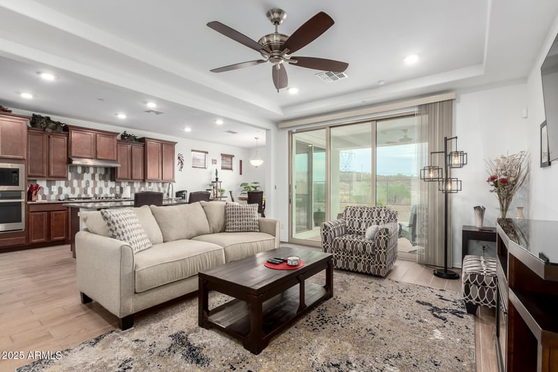 29507 113th Ln, Peoria, AZ 85383