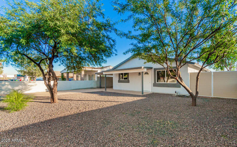 2951 Holly St, Phoenix, AZ 85009