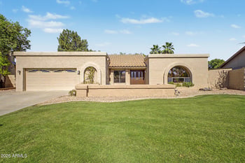 2951 Carriage Ln, Chandler, AZ 85224