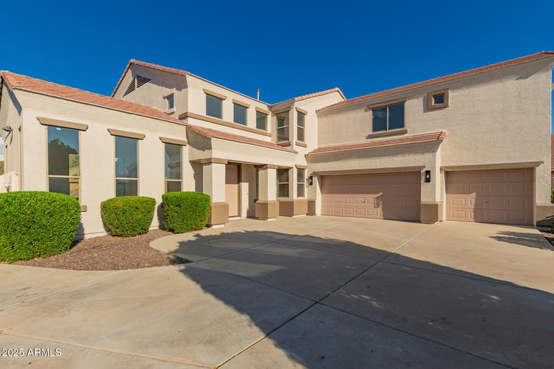 29517 21st Ave, Phoenix, AZ 85085