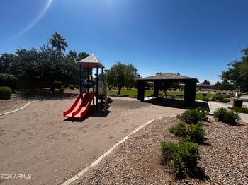 2952 Dennisport Ave, Gilbert, AZ 85295