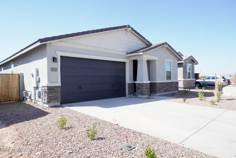 2952 Kim Dr, San Tan Valley, AZ 85143