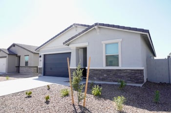2952 Kim Dr, San Tan Valley, AZ 85143