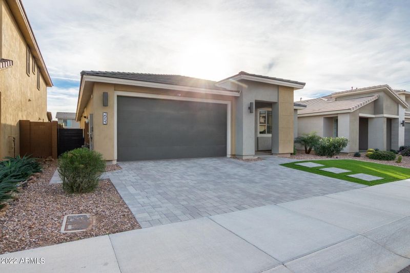 2953 E Sands Dr, Phoenix, AZ 85050