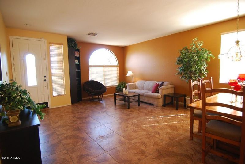 2953 E Tulsa St, Chandler, AZ 85225
