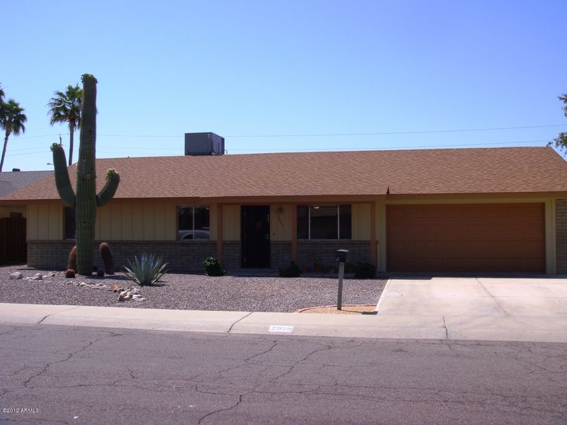 2953 W Libby St, Phoenix, AZ 85053