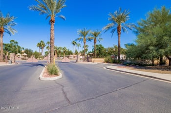 2954 Donner Dr, Phoenix, AZ 85042