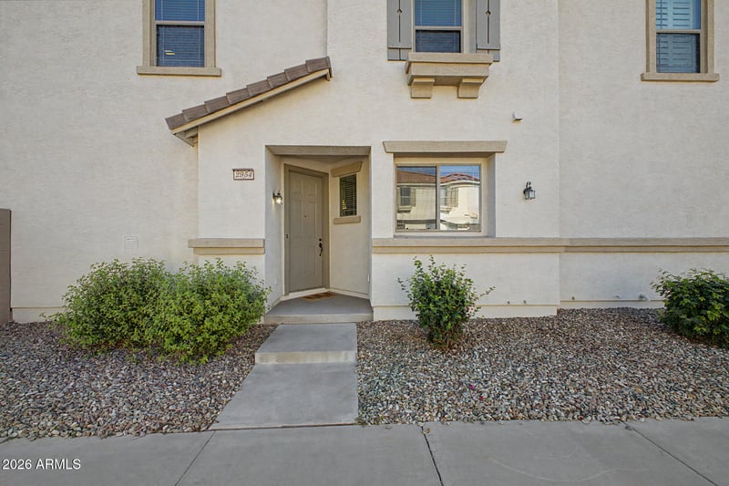 2954 Donner Dr, Phoenix, AZ 85042
