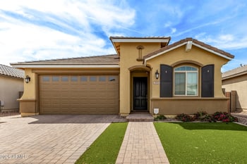 2955 Bridger Dr, San Tan Valley, AZ 85144