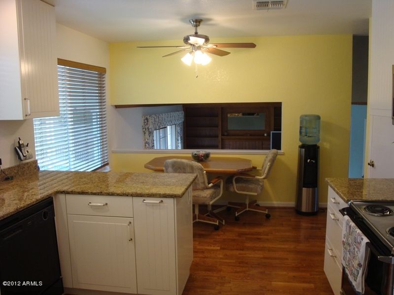 2955 E Grove Cir, Mesa, AZ 85204